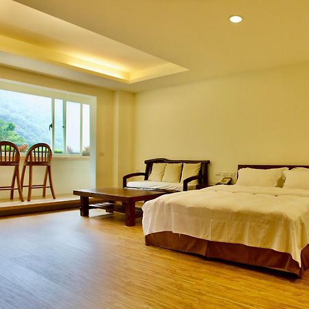 Spring Spa Hotel Wulai Exterior photo