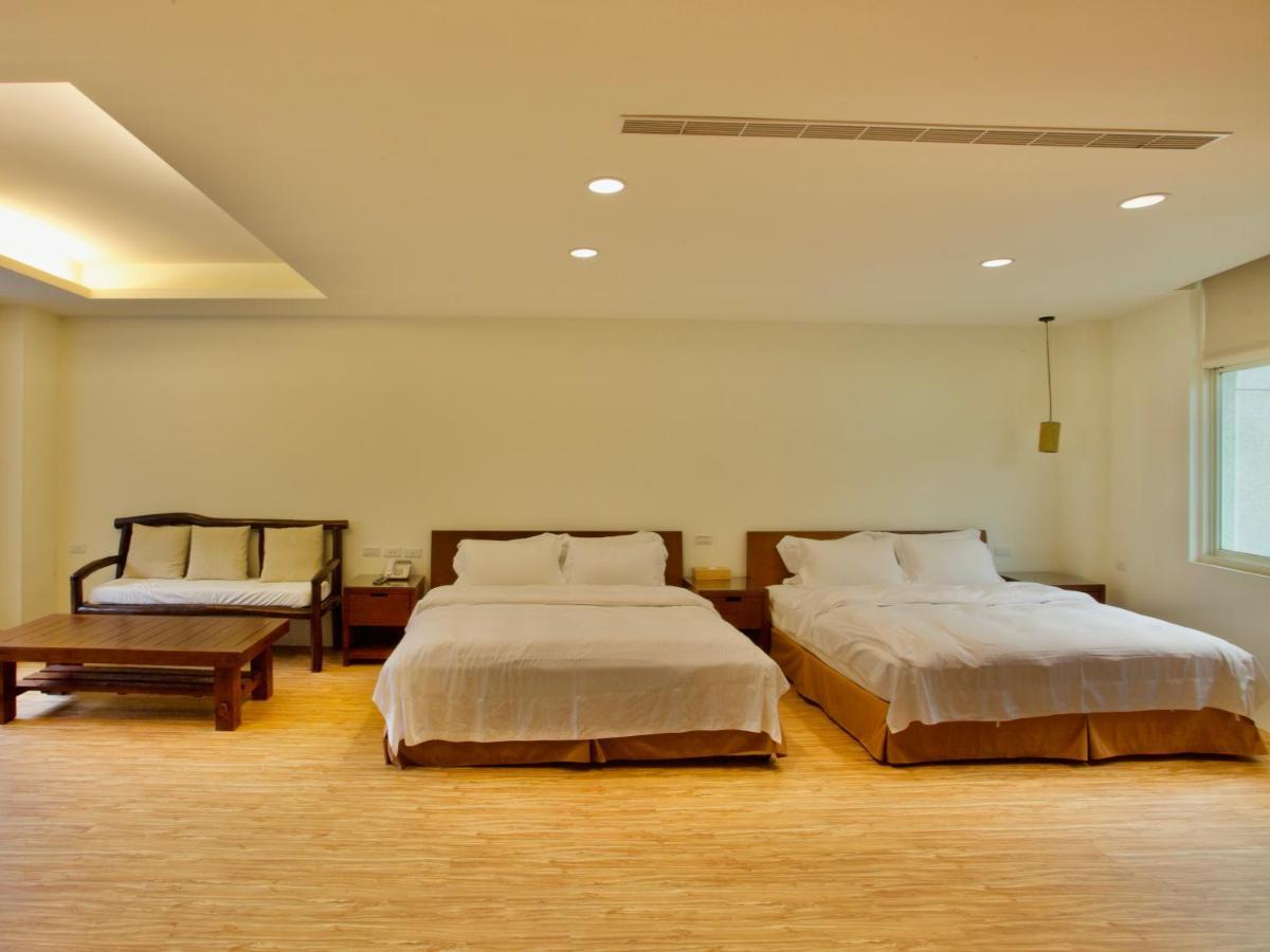 Spring Spa Hotel Wulai Exterior photo
