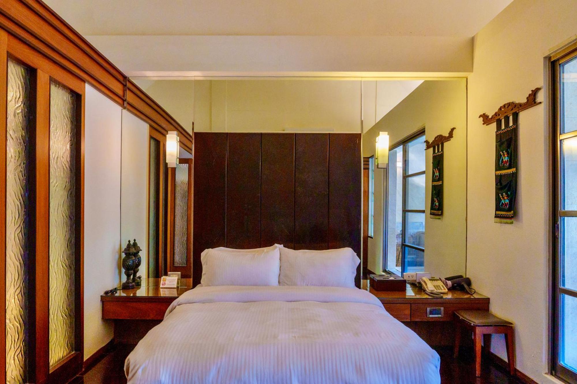 Spring Spa Hotel Wulai Exterior photo