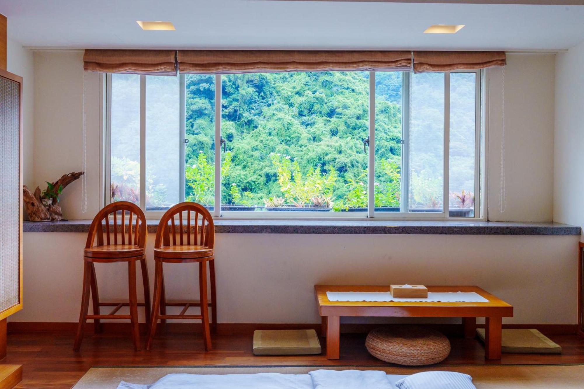 Spring Spa Hotel Wulai Exterior photo