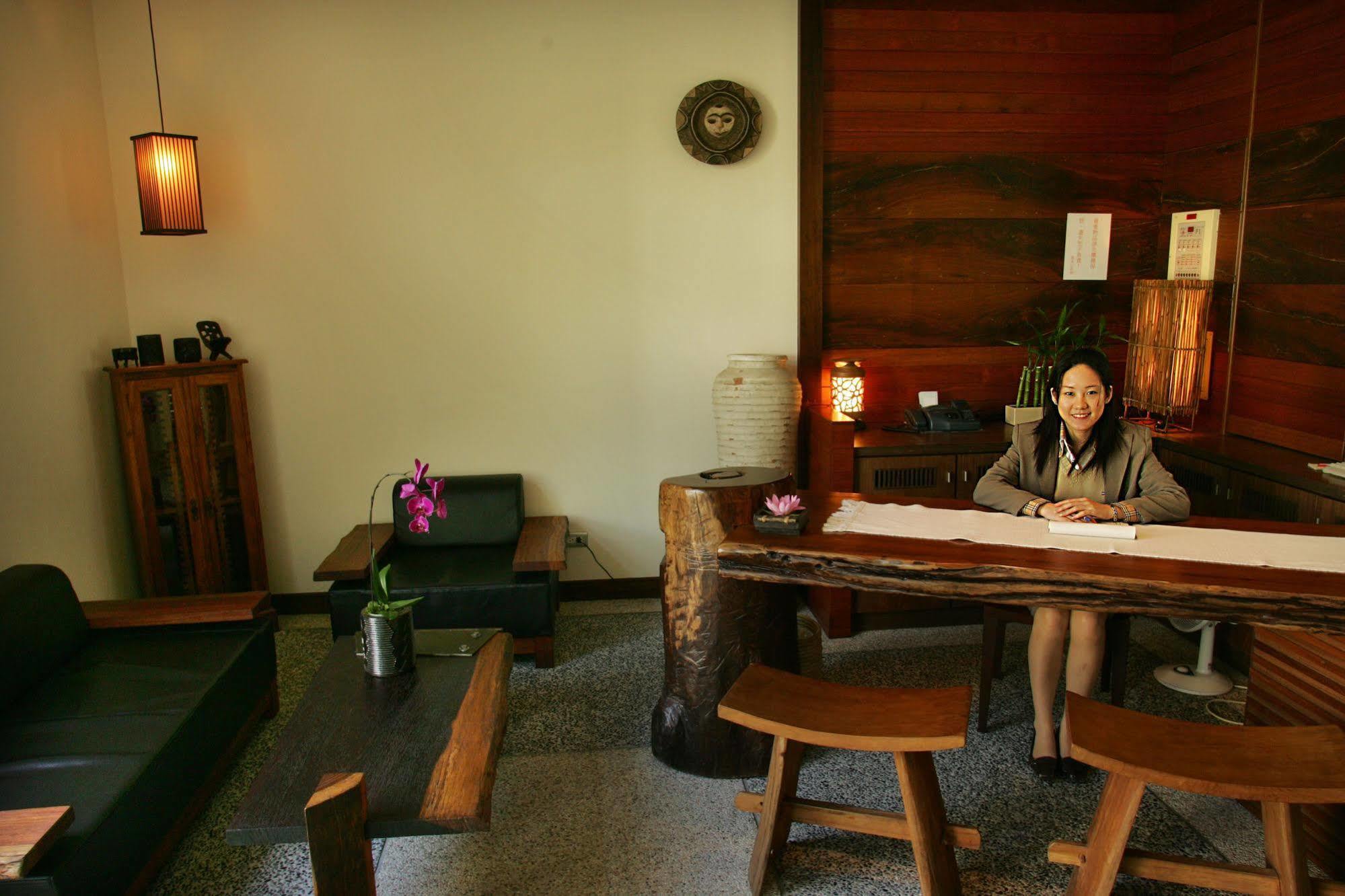 Spring Spa Hotel Wulai Exterior photo